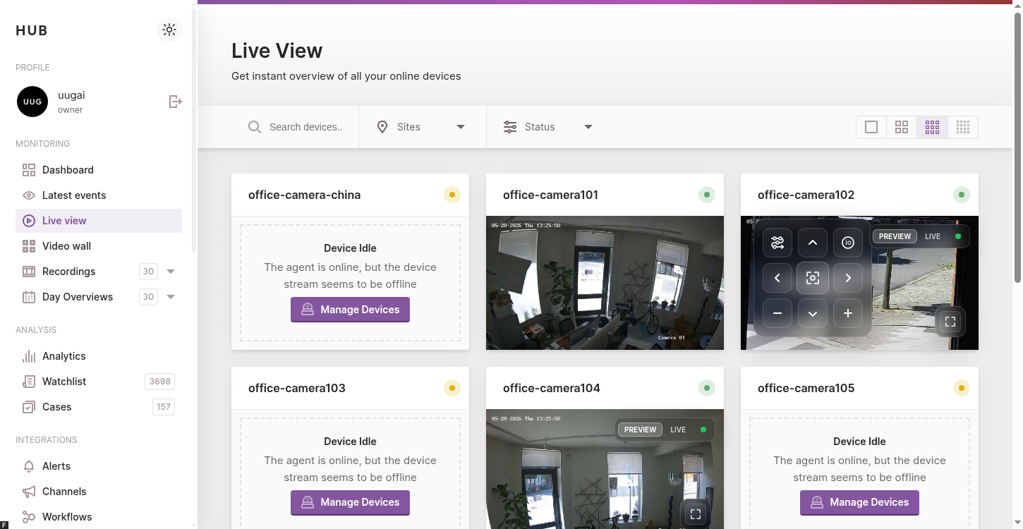 The Live view page showing every connected device in a grid.